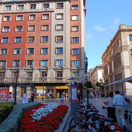 Bonito Piso En Gijon Centro Playa Apartment Exterior photo